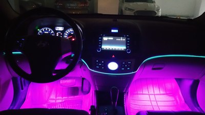 悅動再改加裝車內360度全彩氛圍燈+冰藍色冷光線+鐳射投影燈